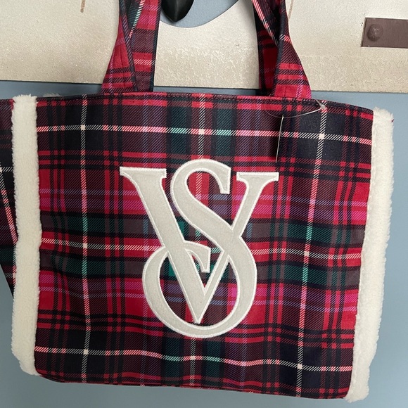 Victoria's Secret Plaid Tote Bag - Red and Black - Picture 1 of 4